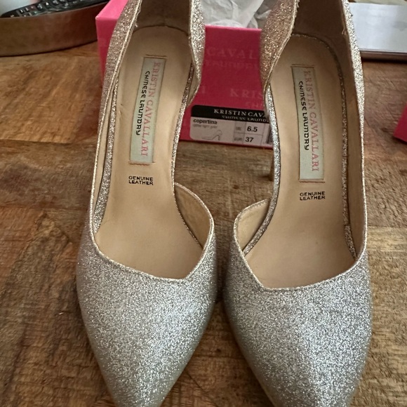 Chinese Laundry- Kristin Cavallari light gold glitter pumps - Picture 5 of 5